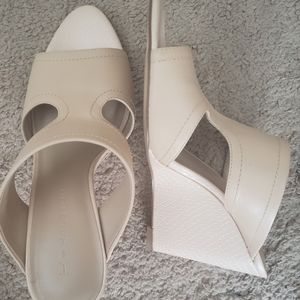 Cream color wedges sandals